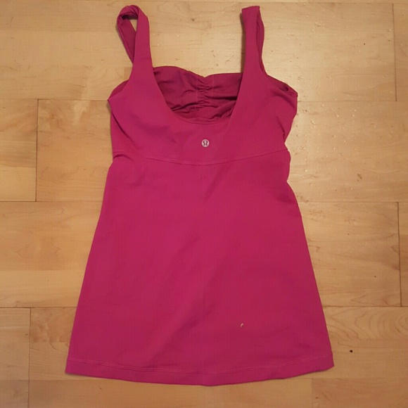 Lululemon - Picture 2 of 4