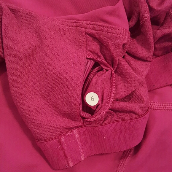 Lululemon - Picture 4 of 4