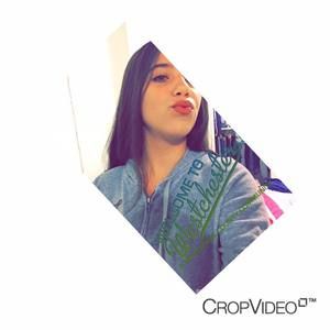 Meet your Posher, Alenis rachel