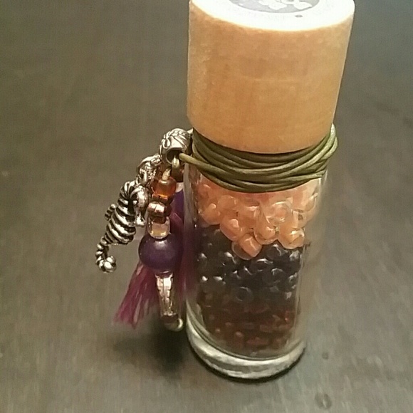 Final markdown bead bottle - Picture 2 of 4