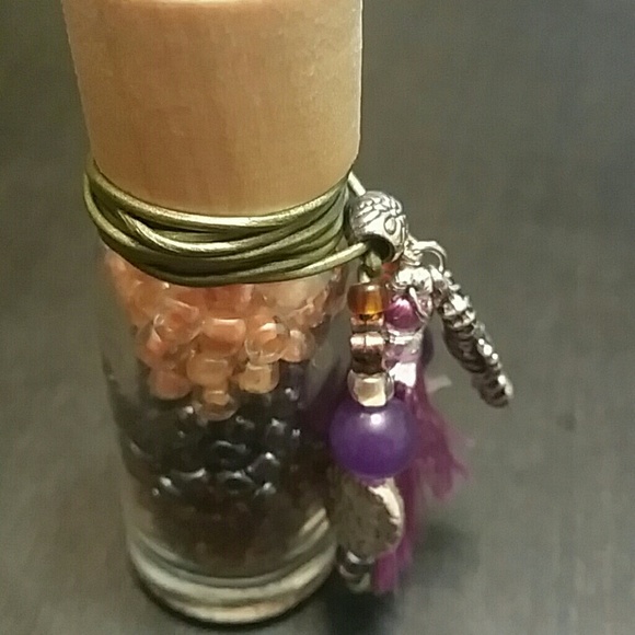 Final markdown bead bottle - Picture 3 of 4