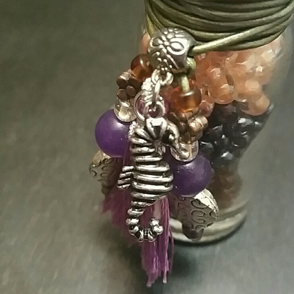 Final markdown bead bottle - Picture 4 of 4