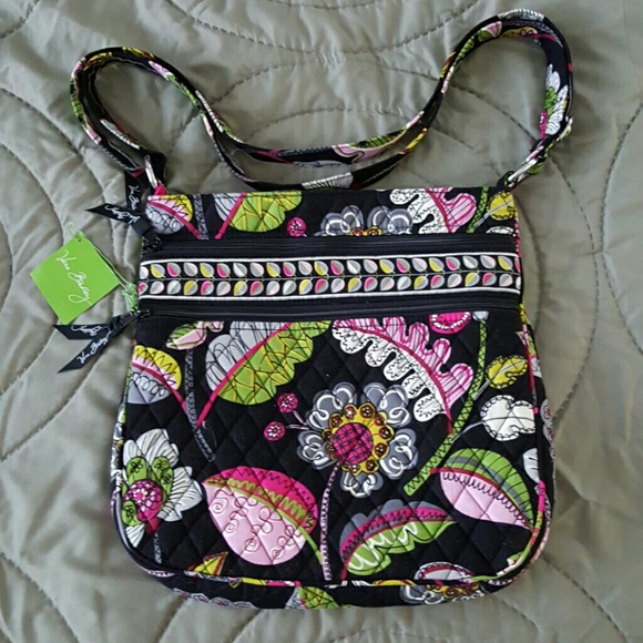 NWT VB Triple Zip Hipster