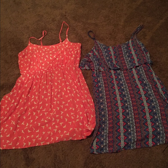 Dresses - Picture 1 of 1