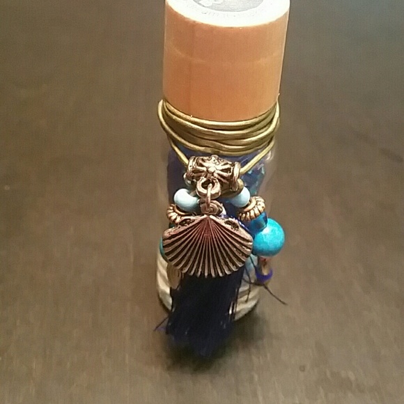 Final markdown bead bottle - Picture 1 of 4