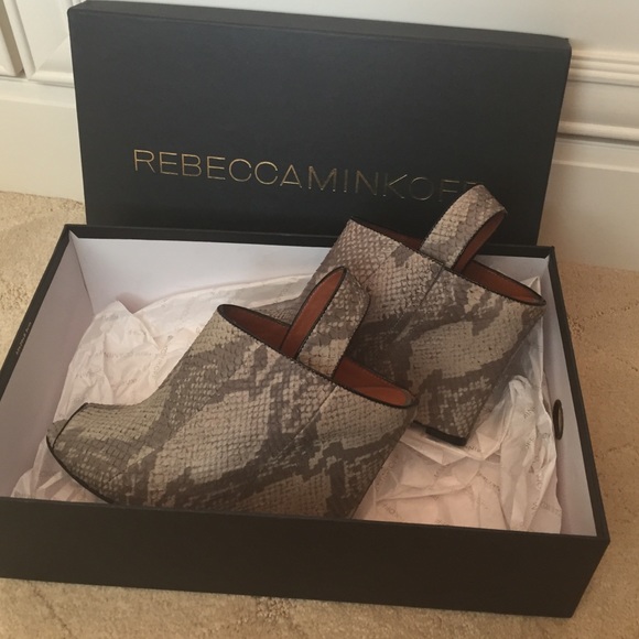 Rebecca Minkoff grey matte snake print heel