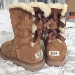 Sale! Bailey Bow Uggs - make an offer!