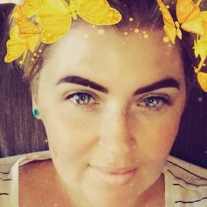 Meet your Posher, Liz