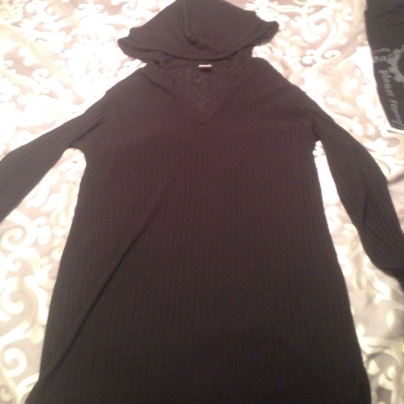 Hooded bathing suit cover