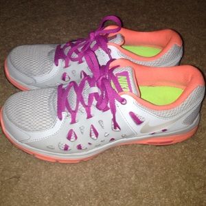 CLOSET CLOSING SOON!!! MAKE YOUR PURCHASE TODAY!