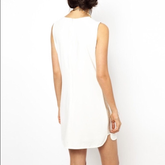BCBGMAXAZRIA White Onyx Relaxed Sleeveless Dress - Picture 2 of 3