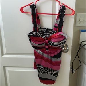 Striped tank with sweetheart neckline