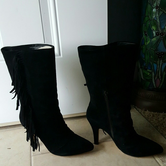 Holly Ipekyol black suede fringe boots - Picture 2 of 6
