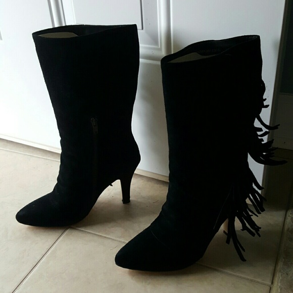 Holly Ipekyol black suede fringe boots - Picture 3 of 6