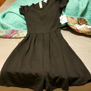 lularoe small black amelia dress nwt