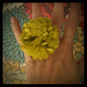 Kate Spade chiffon flower cocktail ring