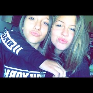 Meet your Posher, Melissa