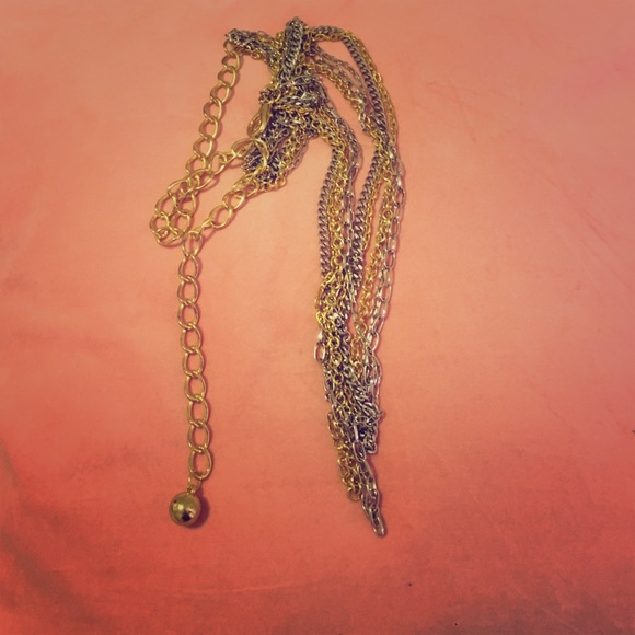 Silver & gold chain belt 🙌🏻⭐️🙌🏻