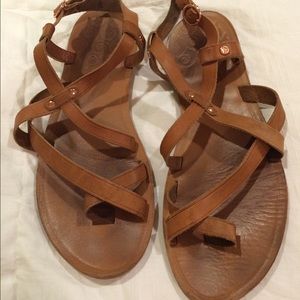 Roxy Brown Leather Sandals