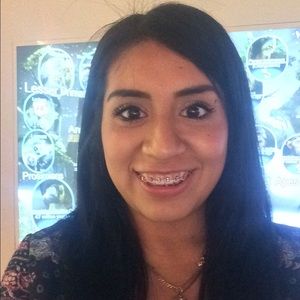 Meet your Posher, Monica