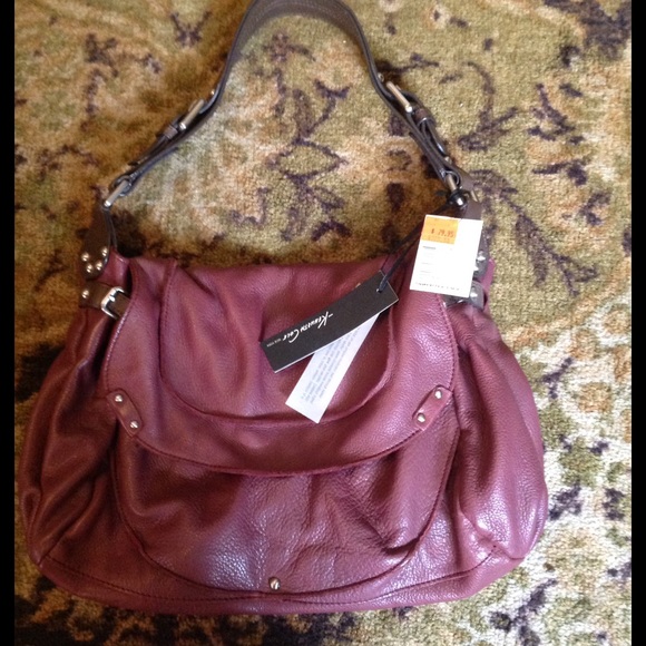 Kenneth Cole Handbags - ✨✨Kenneth Cole NY  leather satchel purse ❤️❗️❗️