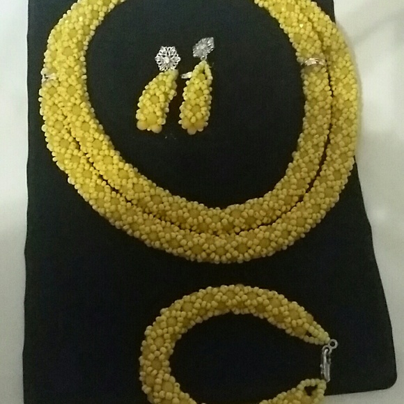 Jewelry set