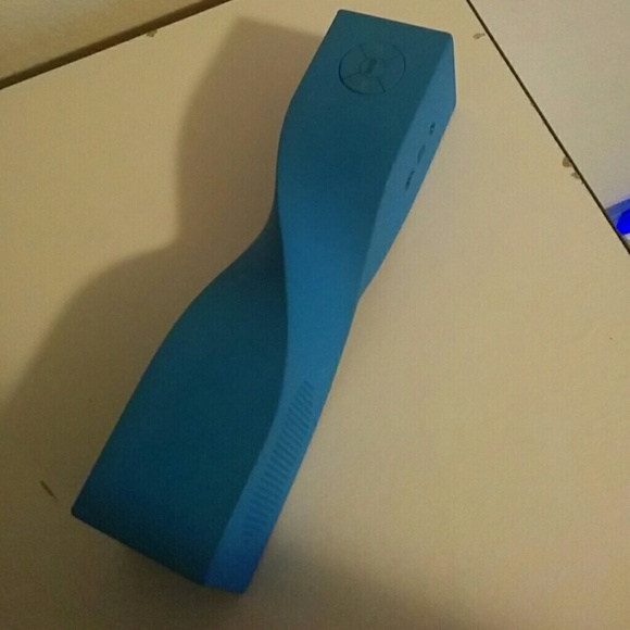 I.sound Bluetooth speaker