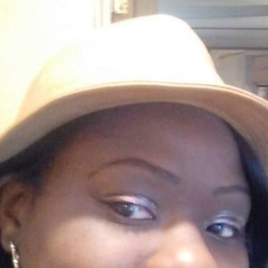 Meet your Posher, Shabrika