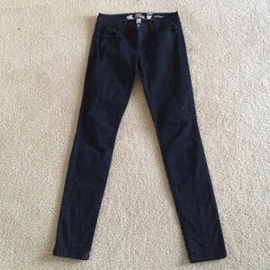 Black ultra skinny jeans