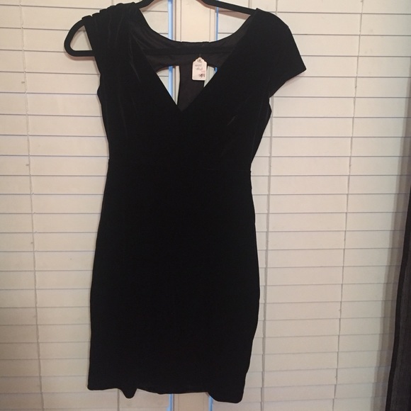 Black velvet dress size medium