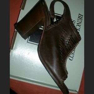 FRYE Gail Brown leather sandals