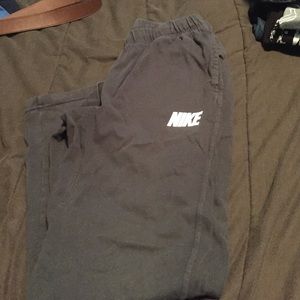 Men small Nike pant