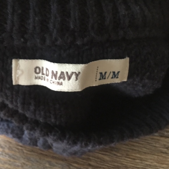 sweater - Picture 2 of 2