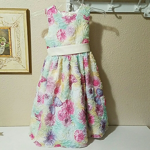 Other - Beautiful garden dress