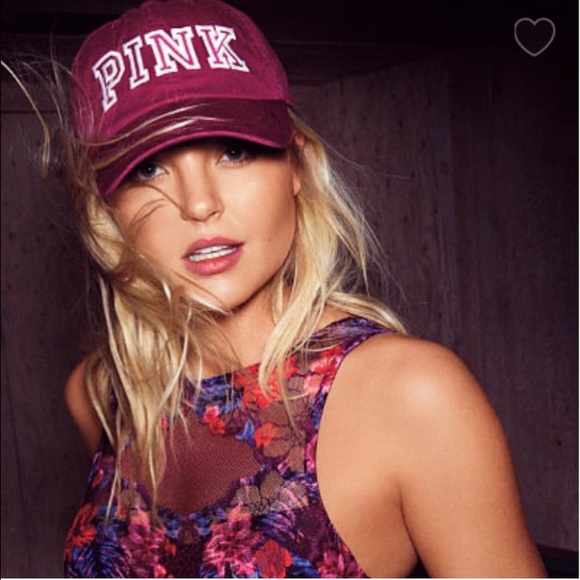 Black VS Baseball Hat