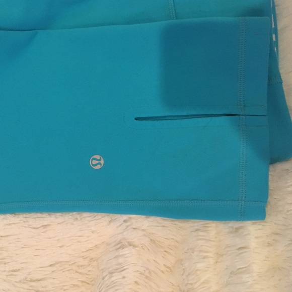 ****Reduced****Lululemon Crop Leggings - Picture 2 of 4