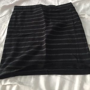 Black & grey striped pencil skirt