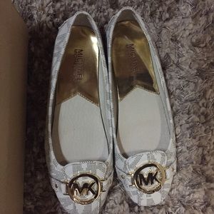 MICHAEL MICHAEL KORS Fulton Logo Ballet Flats