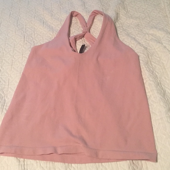 Seamless - Picture 1 of 3