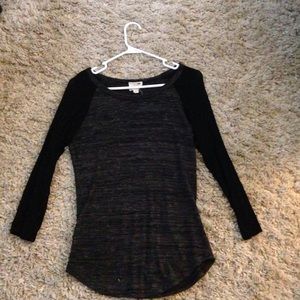 Long sleeve black stripey shirt