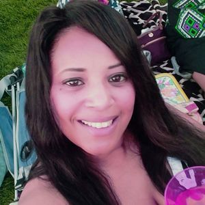 Meet your Posher, Yolanda