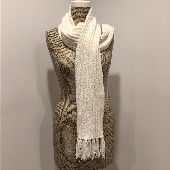 Ivory scarf