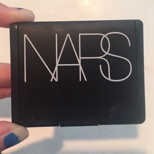 NARS ALBOTROSS HIGHLIGHTER