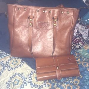Patricia Nash purse and wallet