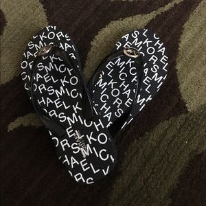 Michael Kors Flip flops