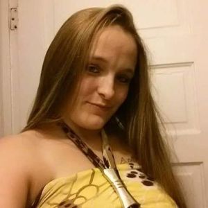 Meet your Posher, Lynsey