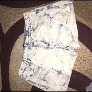 High Wasted Light Wash Denim Shorts