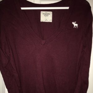 Maroon v-neck sweater