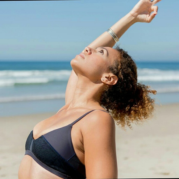 Lululemon block party bra sz 6