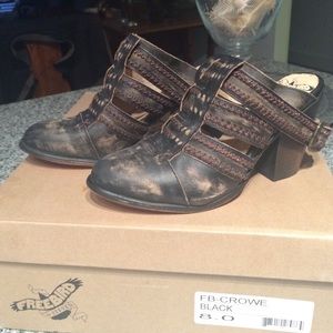 Freebird by Steven Mules - Crowe / Black /New / 8